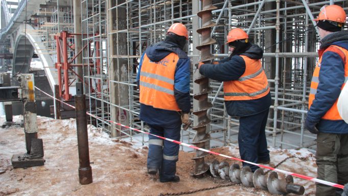 На Волжском мосту установят скоростные ограничения