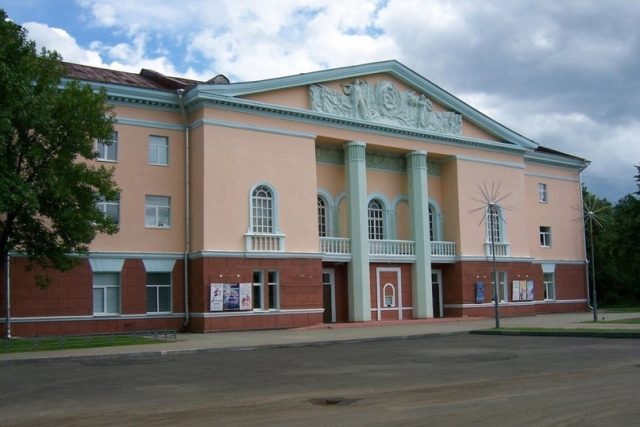 Рыбинских студентов приглашают отметить «профессиональный» праздник