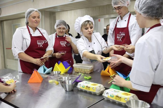 Рыбинцы удостоились высоких наград от Министерства просвещения