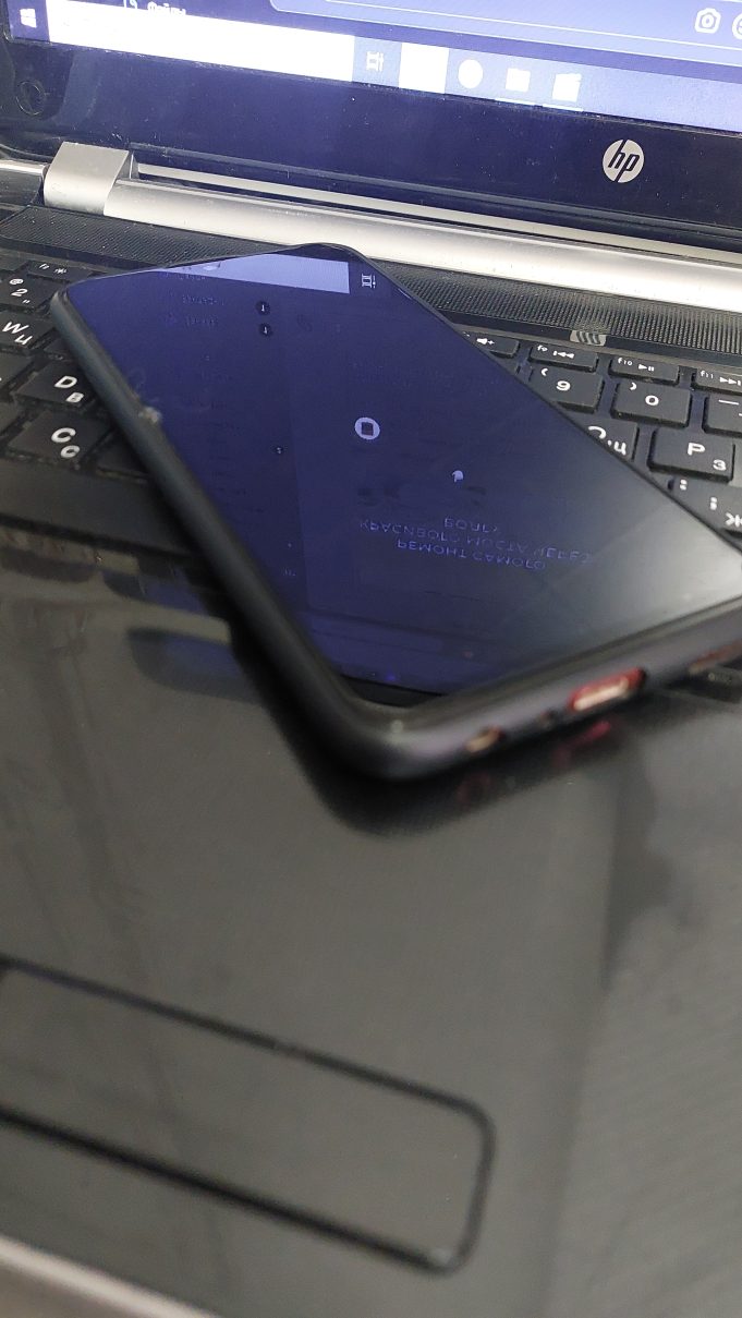 Житель Рыбинска решил заработать с помощью чужого телефона