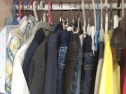 Разбираем шкафы: рыбинцы могут сдать ненужную одежду на переработку