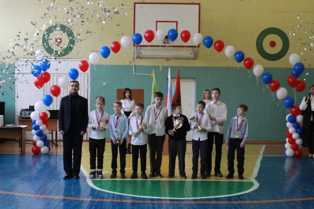 Команда рыбинской школы №5 стала одной из лучших на проекте «Мини-футбол в школу» в ЦФО