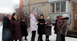 «О-о, тепленькая пошла!»