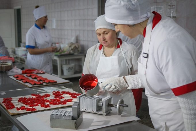 Вкусные сувениры ждут участников и гостей Деминского марафона