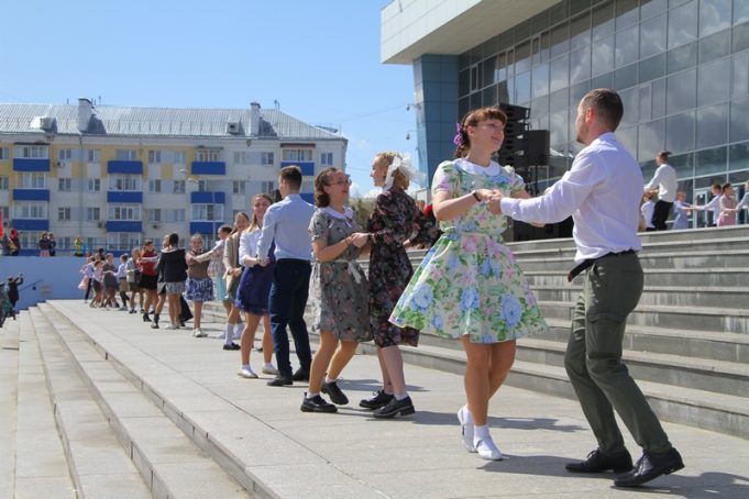 В Рыбинске вновь станцуют «Вальс Победы»