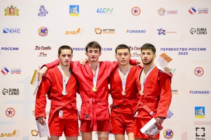 Рыбинский самбист завоевал серебро Первенства России