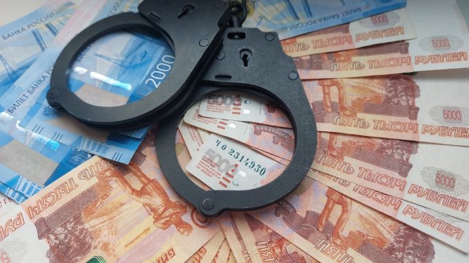 Аферистку из Рыбинска оставили под стражей