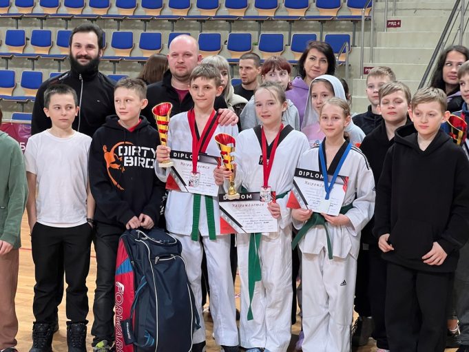 Рыбинские тхэквондисты собрали россыпь медалей на соревнованиях