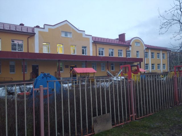 На повышение безопасности детей в школах и садах выделили из областного бюджета 500 миллионов рублей