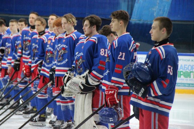 «Полет» проведет две игры в гостях