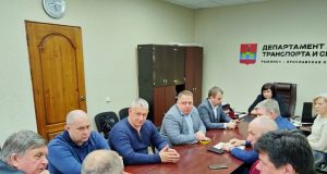 В Рыбинске из-за плохой работы ливневок талыми водами топит теплосети и канализацию