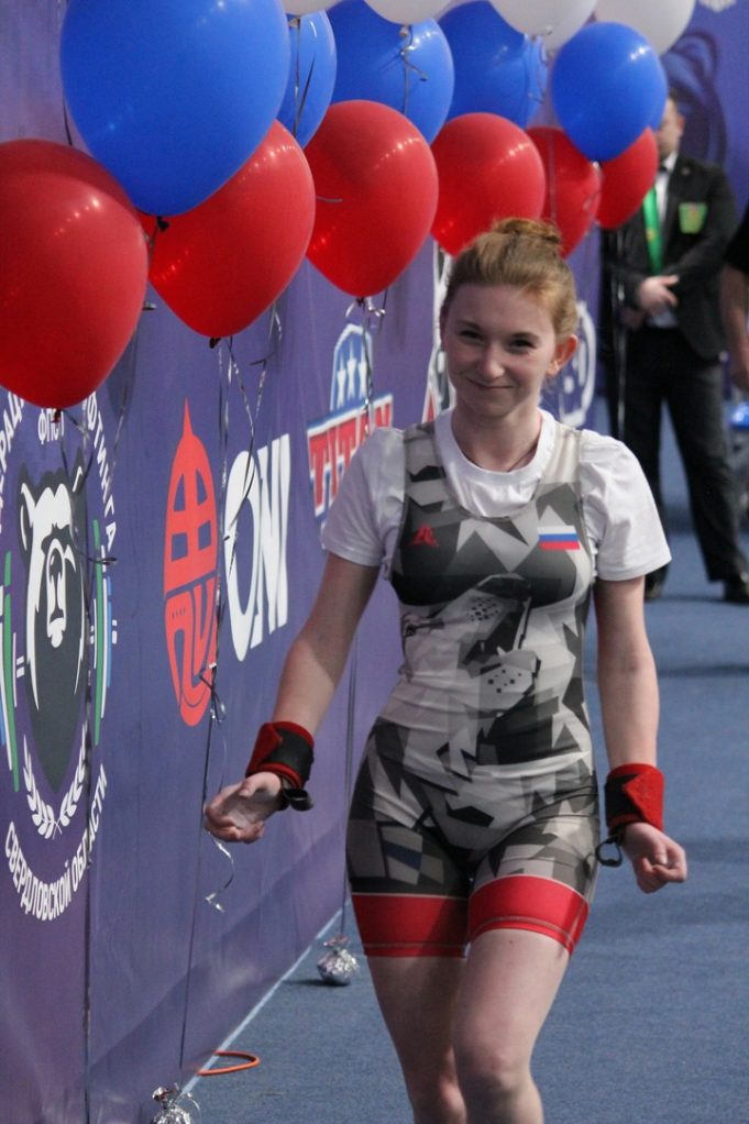 Рыбинская спортсменка взяла «серебро» на Первенстве России по пауэрлифтингу