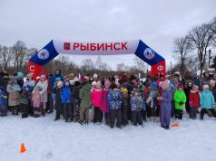 В Прибрежном микрорайоне прошел фестиваль «Веселая Снежинка»