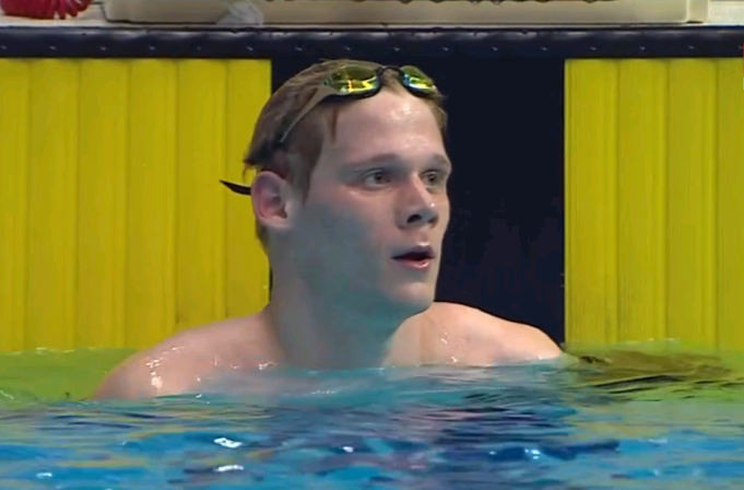 Александр Степанов взял золото на 1500 м вольным стилем