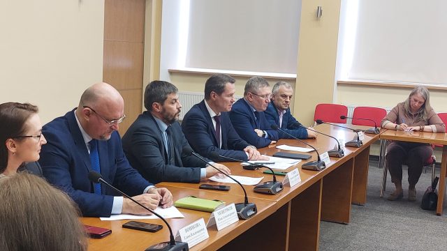 Диалог власти и бизнеса