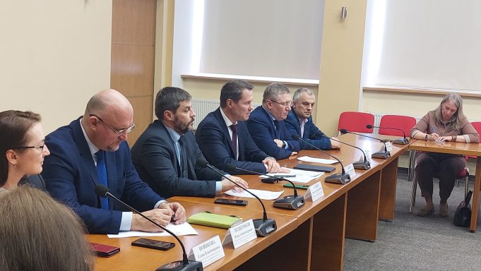 Диалог власти и бизнеса