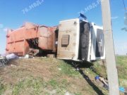 В Рыбинском районе перевернулся грузовик