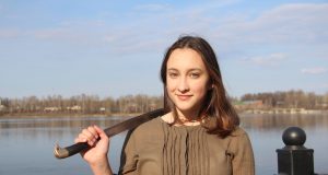 В тандеме с казачьей шашкой