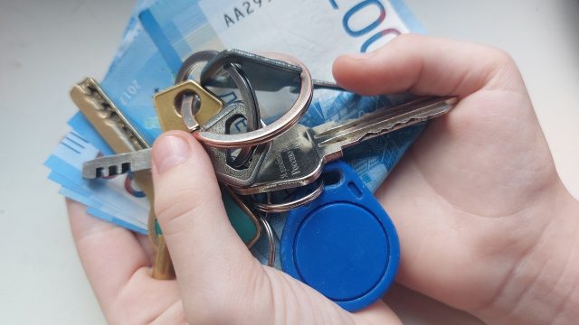 Житель Рыбинска едва не лишился квартиры из-за долгов