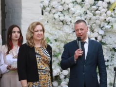 Благотворительные ярмарки и уроки милосердия проходят в регионе в рамках акции «Белый цветок»