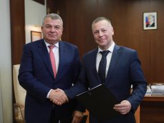 Михаил Евраев подписал с корпорацией «Ростех» соглашение о подготовке инженерных кадров