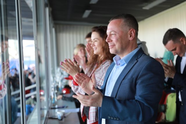 Михаил Евраев встретился с футболистами «Шинника»