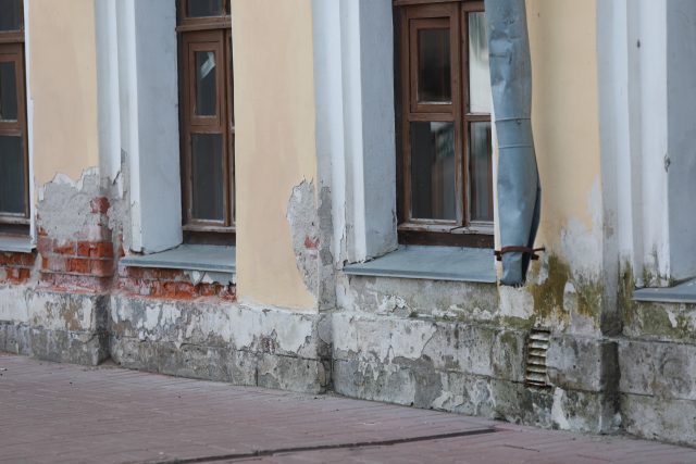 Михаил Евраев поставил задачу привести в порядок все фасады зданий в центре Ярославля