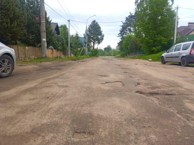 На левом берегу Волги в Рыбинске отремонтируют важный участок дороги