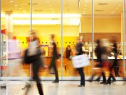 Жители Ярославской области нашли замену закрывшимся европейским магазинам одежды