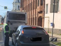 Рыбинские водители продолжают нарушать ПДД при въезде на мост