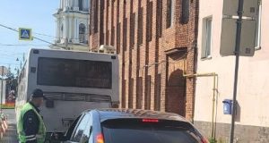 Рыбинские водители продолжают нарушать ПДД при въезде на мост