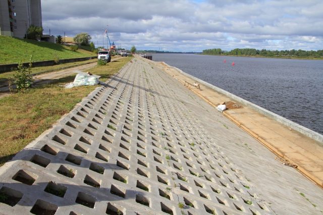 На берегу Волги в Северном районе скоро появится новое ограждение