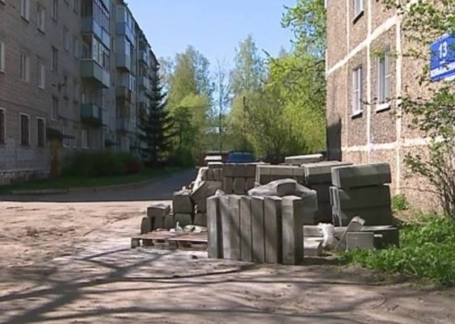 В Рыбинске началось благоустройство дворов