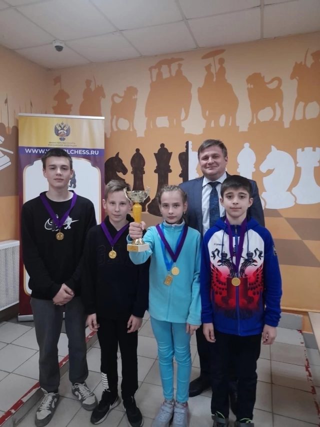 Рыбинские школьники одержали победу на региональном этапе Всероссийских соревнований «Белая Ладья»