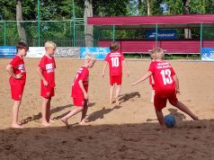 В Рыбинске тренируются лучшие пляжные футболисты страны