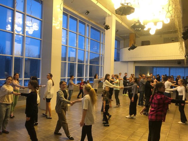 В Рыбинске в День молодежи состоится школьный бал