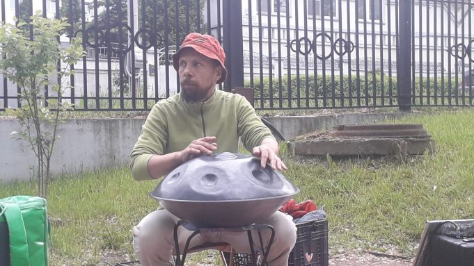 Рыбинск проводит вечера под звуки ханга