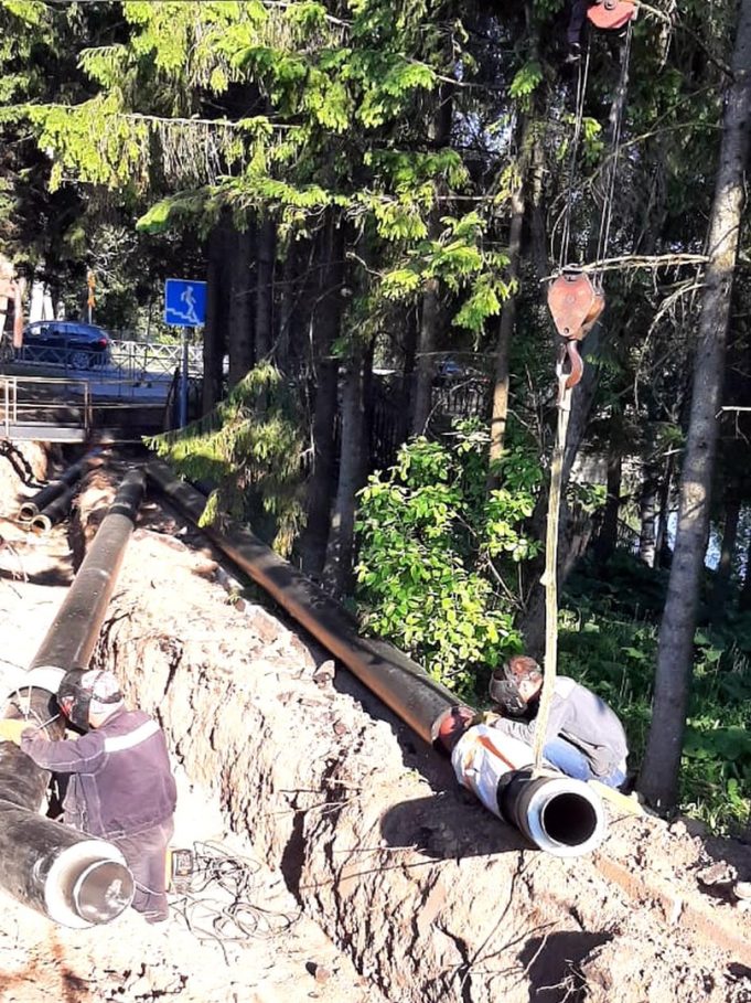 На Бульварной улице завершаются работы по перекладке теплосети