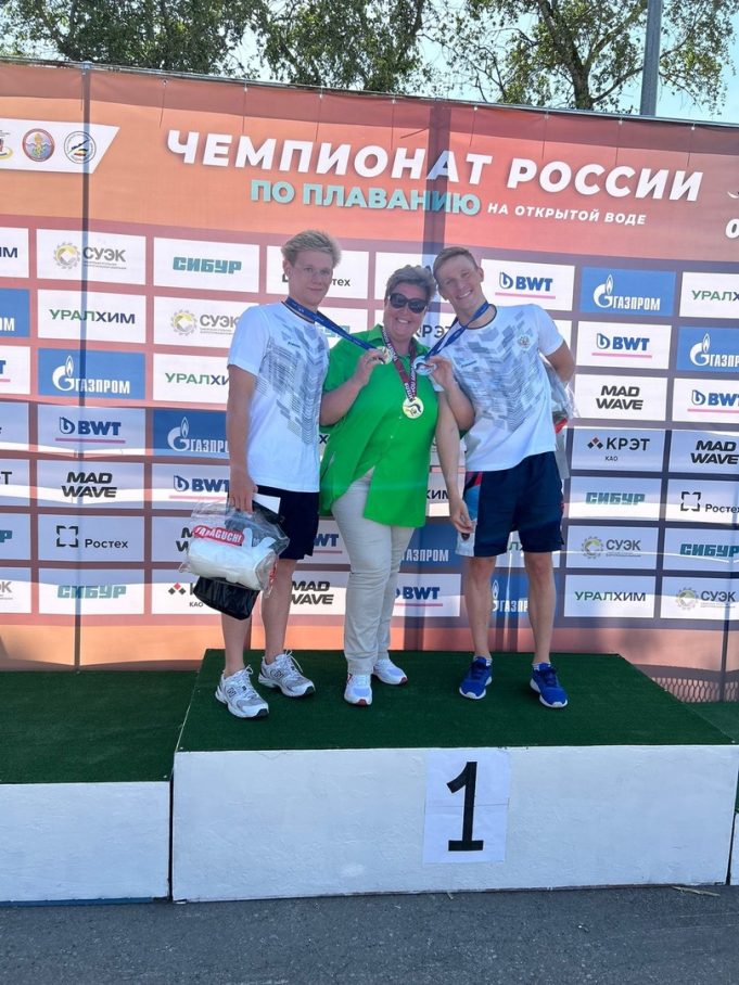 Рыбинским пловцам не было равных на чемпионате России по плаванию на открытой воде