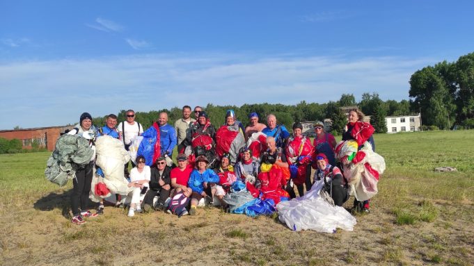 Серебро рыбинских парашютистов