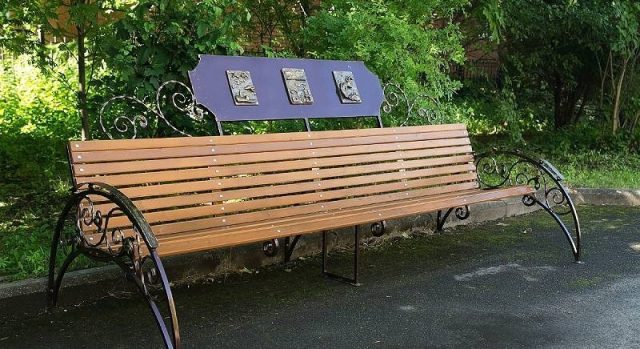 Юные рыбинские художники создал памятник Мологе