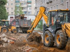 В Рыбинске ремонтируют двор на 20 миллионов рублей