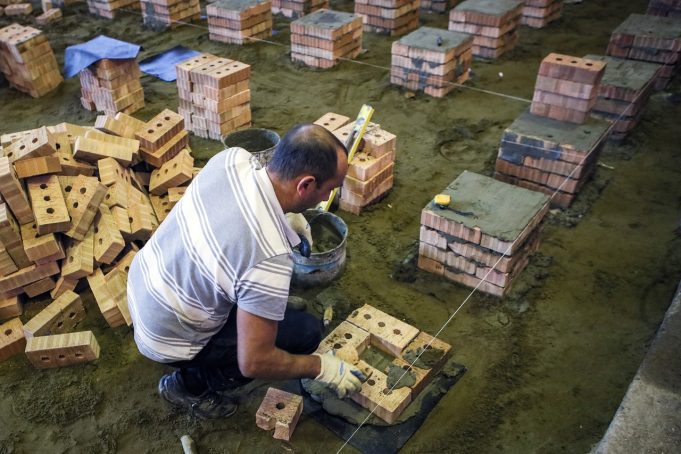 4,5 миллиона рублей стоит ремонт пола в спортивном зале СК «Авангард»