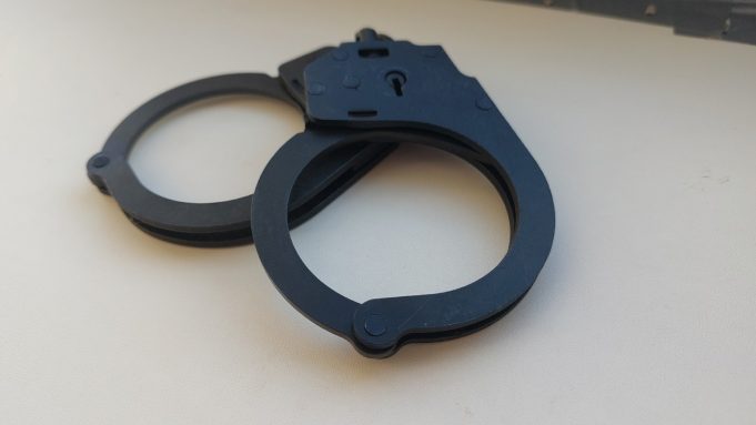 Конфликт на почве алкоголя привел жительницу Рыбинска на скамью подсудимых