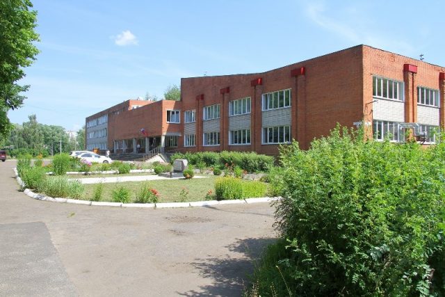 За парты рыбинских школ сядут более 2000 первоклассников