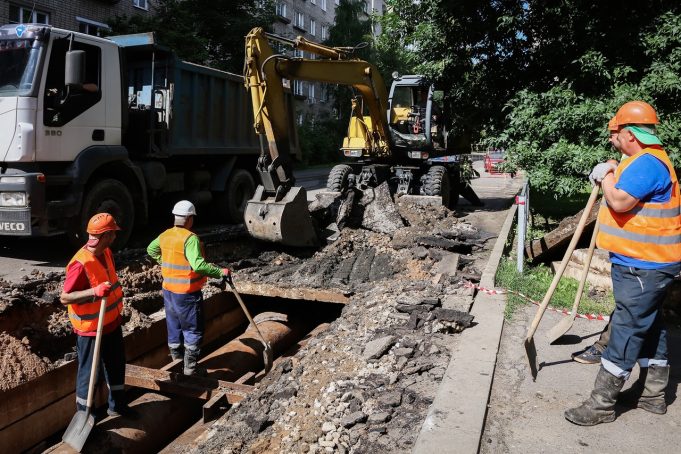 В Рыбинске приступили к ремонту проблемой магистральной сети теплоснабжения