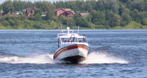 На судостроительном заводе «Вымпел» завершены испытания головного катера для МЧС