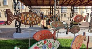 Вологодские художники популяризировали северные орнаменты в современность