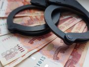 Жительница Рыбинска похитила у пенсионера 100 тысяч рублей