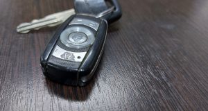 В Рыбинске пьяный сотрудник автомойки полихачил на чужой машине